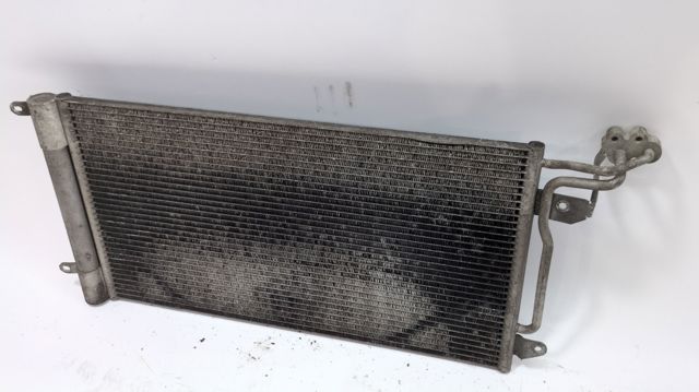 VAG 6R0820411D Condensador de aire acondicionado  comprar en Ponferrada
