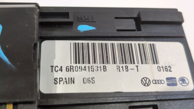 Interruptor de luces en el tablero 6R0941531B VAG