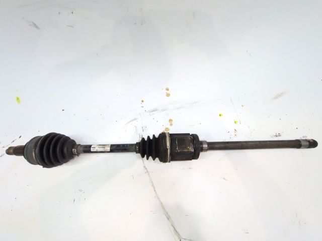 7524046 BMW Semieje delantero derecho  en stock Huelva