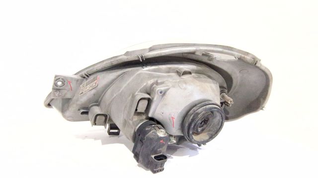 Precio del repuesto Faro delantero derecho Vivaro  furgoneta