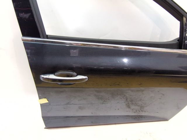 801001148R RENAULT Puerta delantera derecha  disponible Alicante