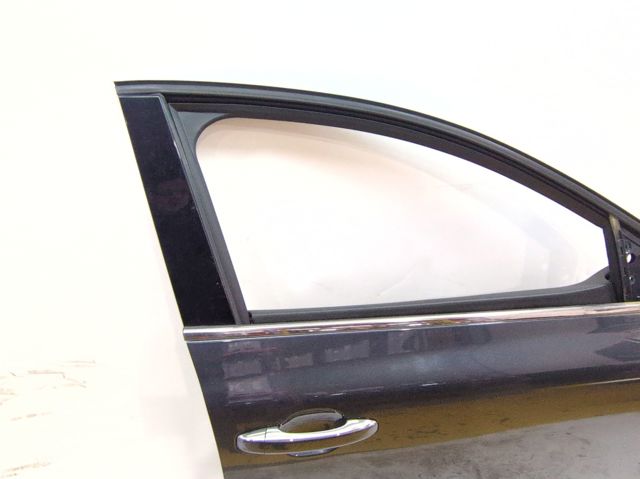 801001148R Puerta delantera derecha  en stock Granada