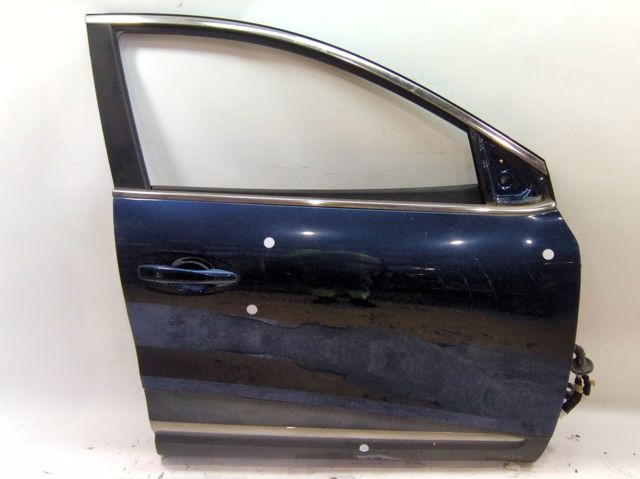 801006957R Puerta delantera derecha  en stock Sabadell