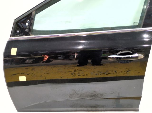 801010705R RENAULT Puerta delantera izquierda  comprar en Jaén
