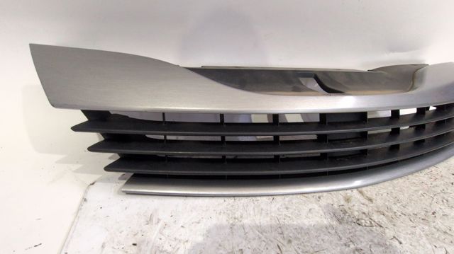 Calandra Renault Laguna II (2001-2007)