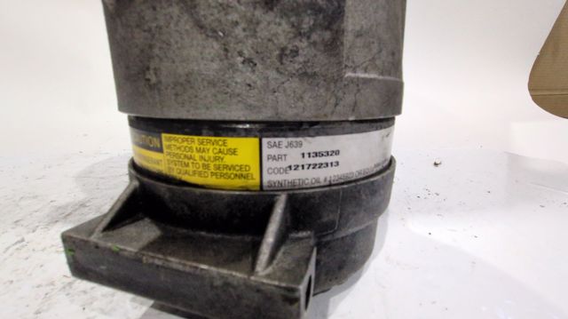 8200021822 RENAULT Compresor de aire acondicionado  disponible Ourense