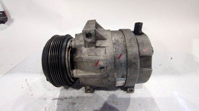 RENAULT 8200021822 Compresor de aire acondicionado comprar Barcelona