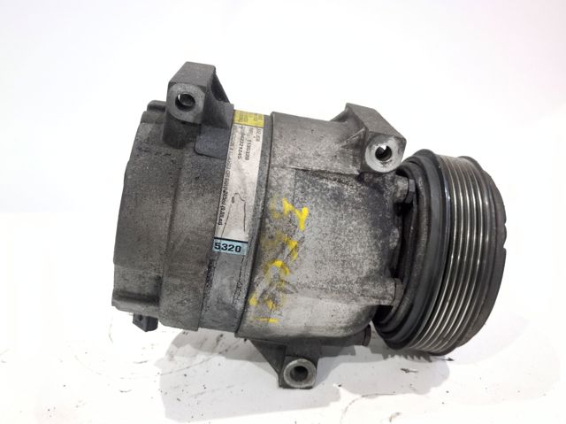 8200021822 RENAULT Compresor de aire acondicionado  disponible Vigo