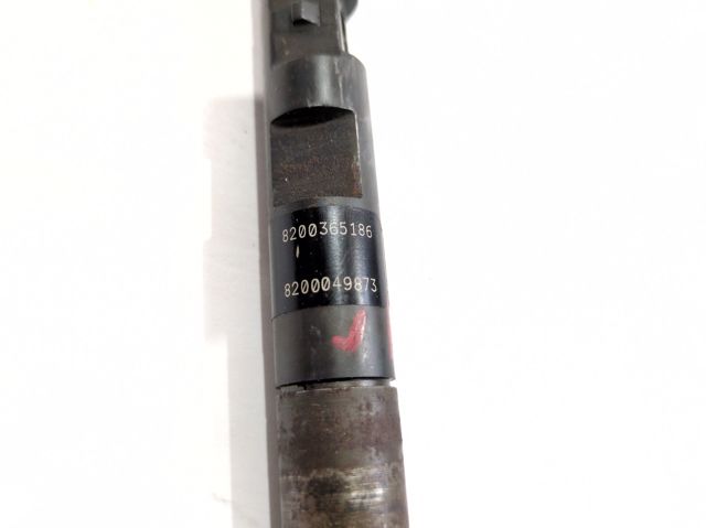 RENAULT 8200049873 Inyector de combustible  disponible Valladolid