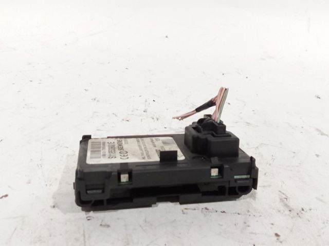 8200074331A Cerradura de encendido  disponible Burgos