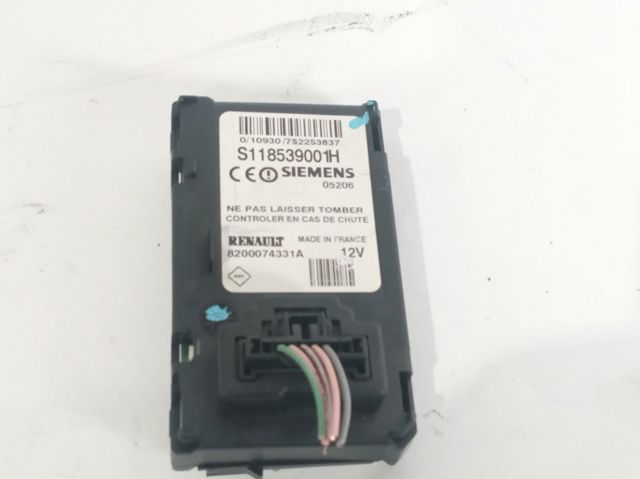 RENAULT 8200074331A Bombín de arranque  en stock Valencia