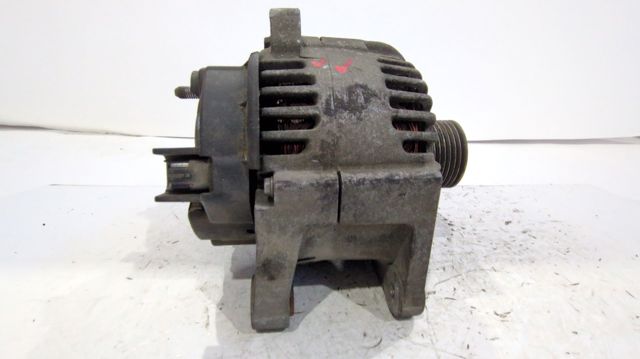 8200086161 RENAULT Alternador  disponible Vigo