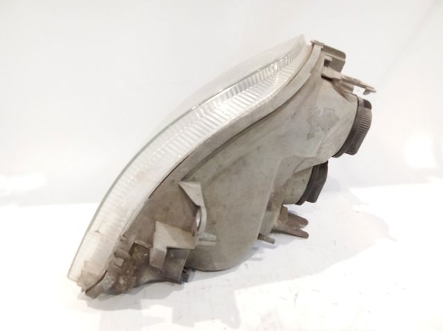 Precio del repuesto Faro delantero derecho Master II furgoneta