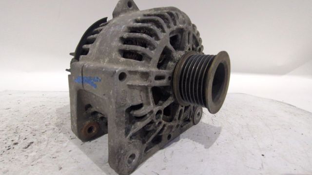 RENAULT 8200290215 Alternador  en stock Salamanca