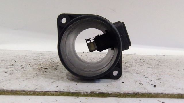 Medidor de flujo de aire 8200358901 RENAULT