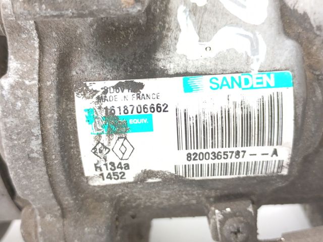 8200365787 RENAULT Compresor de aire acondicionado  disponible Ourense