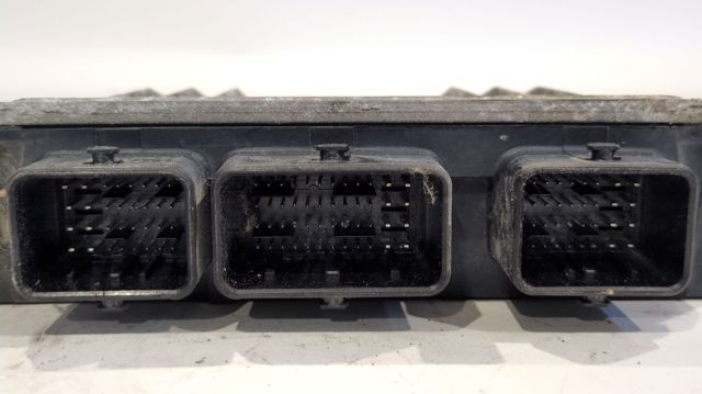 8200399038 ECU  en stock Castellón