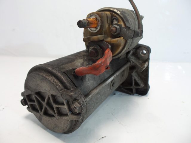 8200458765 RENAULT Motor de arranque  en stock Huelva
