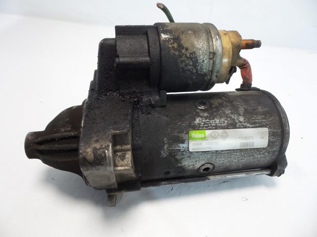 8200458765 RENAULT Motor de arranque  en stock Huelva