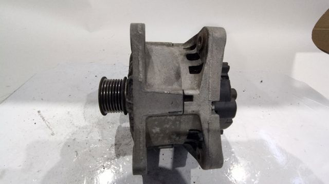 RENAULT 8200495294 Alternador  en stock Valencia