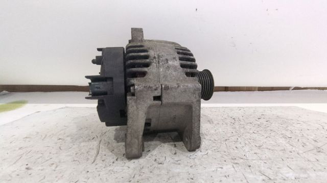 8200495294 RENAULT Alternador  comprar en Oviedo