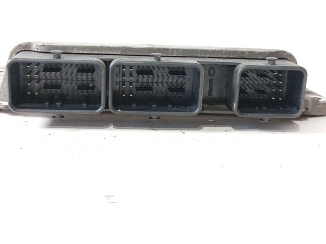 8200509516 RENAULT Unidad de control del motor (ECU)  comprar en Oviedo