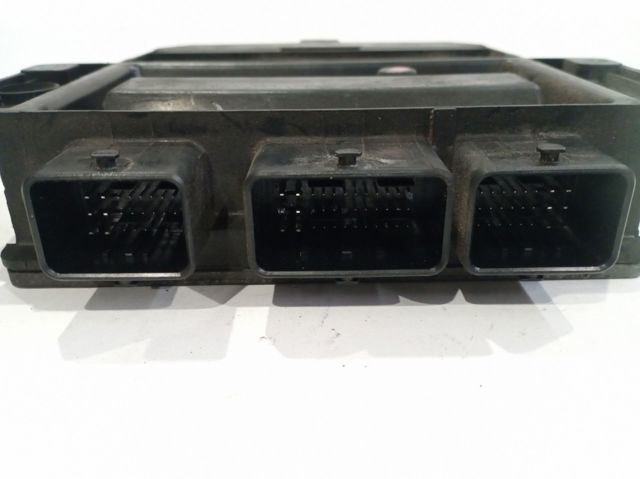 8200513163 RENAULT Unidad de control del motor (ECU)  disponible Vigo