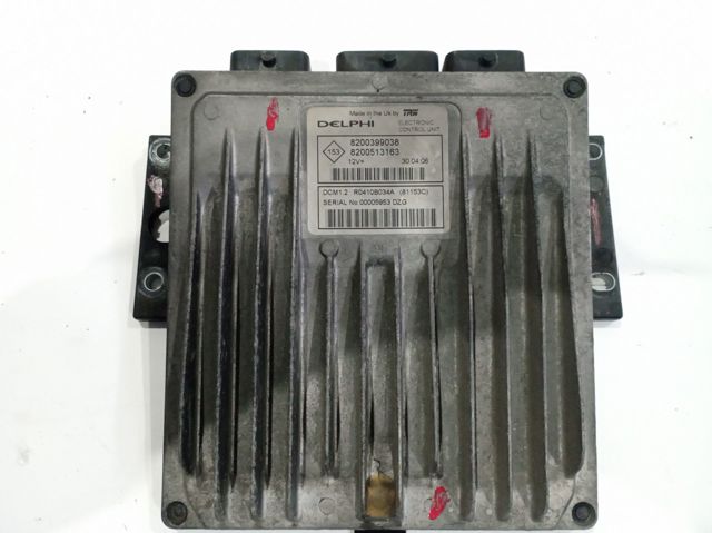 RENAULT 8200513163 ECU  en stock Terrassa