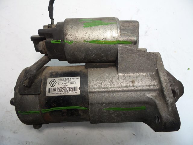RENAULT 8200584675 Motor de arranque  en stock Terrassa