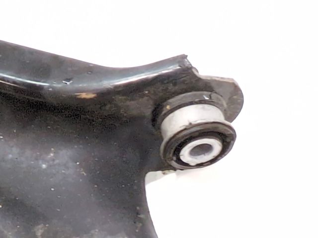 8200586561 RENAULT Brazo inferior izquierdo de la suspensión delantera  comprar en Lleida