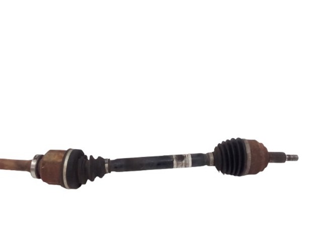 Semieje delantero derecho 8200618168 RENAULT