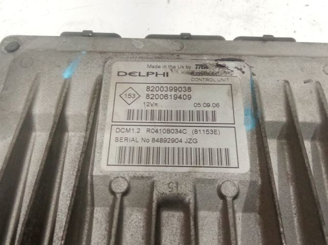 RENAULT 8200619409 ECU  en stock Terrassa