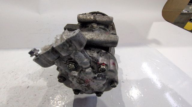 Compresor de aire acondicionado coche 8200716562 RENAULT