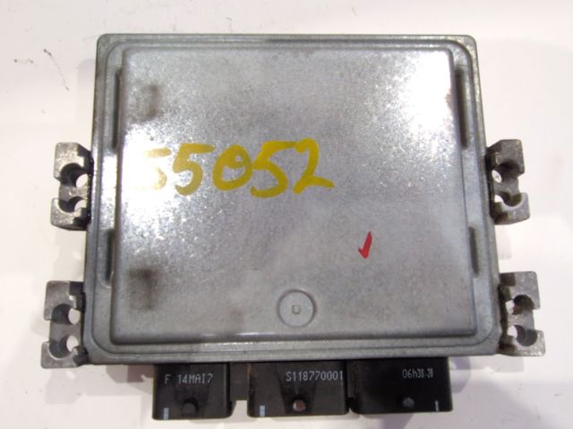 RENAULT 8200766462 Unidad de control del motor (ECU)  comprar en Albacete