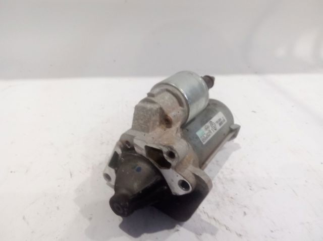 8200836473 Motor de arranque  disponible Burgos
