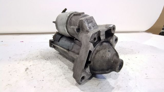8200836473 Motor de arranque  en stock Sabadell