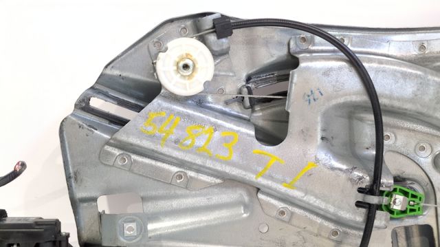 82701BM701 Nissan/Infiniti