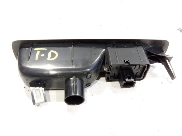 82944002R Renault (RVI)