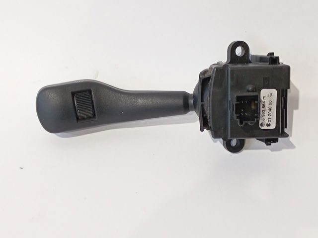 8363664 BMW