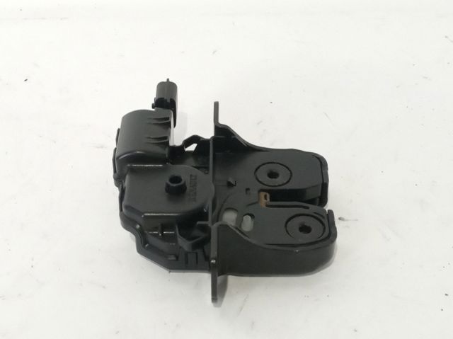 846307169R Cerradura de tapa de maletero  disponible Utrera