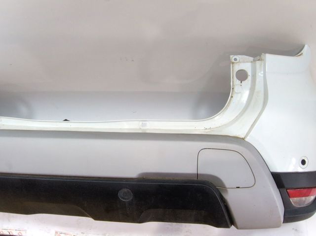 Protector parachoques trasero 850700542R RENAULT