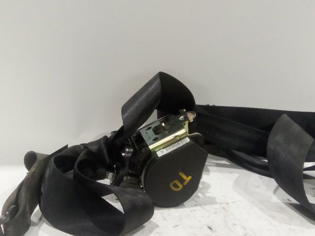 888400028R RENAULT Cinturón de seguridad trasero derecho comprar Alcalá
