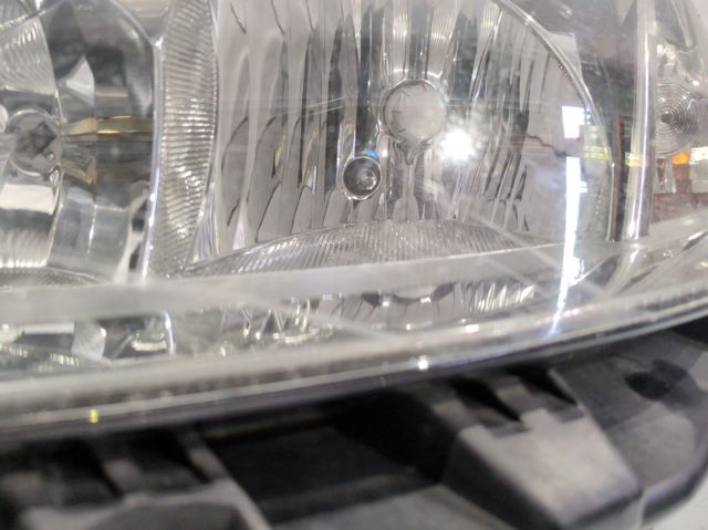 89306990 RENAULT Faro izquierdo  en stock Córdoba