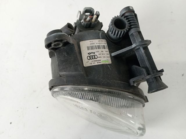 8T0941699 Luz antiniebla izquierdo  en stock Castellón