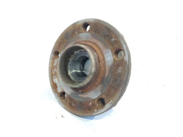 Buje de rueda delantero 8V0598625C VAG