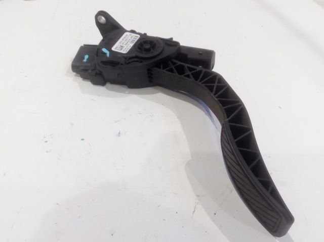 8V219F836AB FORD Pedal del acelerador  en stock Gandía