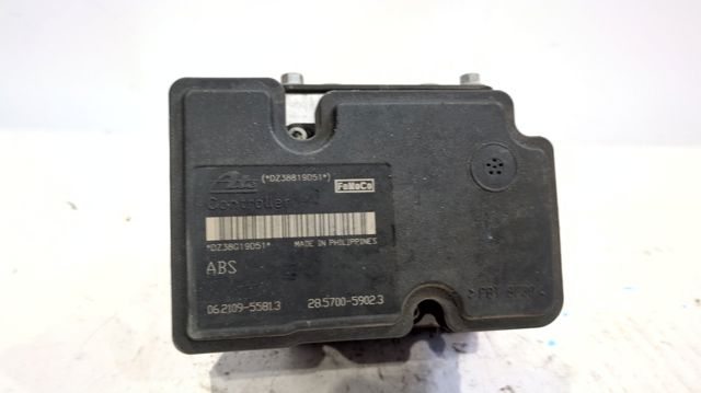8V512M110AD Ford