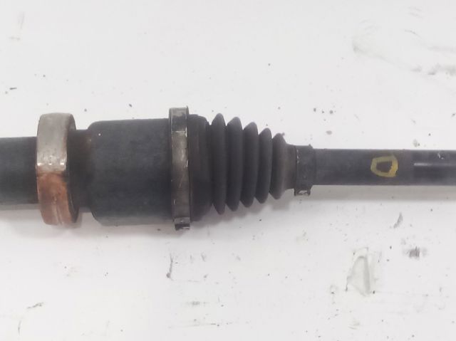 Semieje delantero derecho 8V513B436AAF FORD