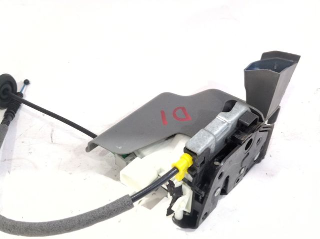 Cerradura de puerta delantera izquierda 8X1837015C VAG