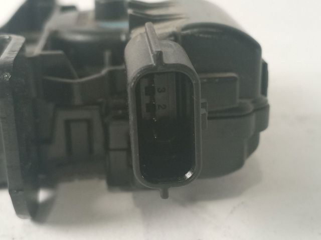 905039428R RENAULT Cerradura de tapa de maletero  comprar en Lleida